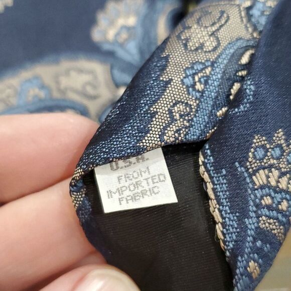 Vintage Wembley Leatherback Satins Navy Cream Paisley Textured 3" Wide Tie 58" - Picture 4 of 6